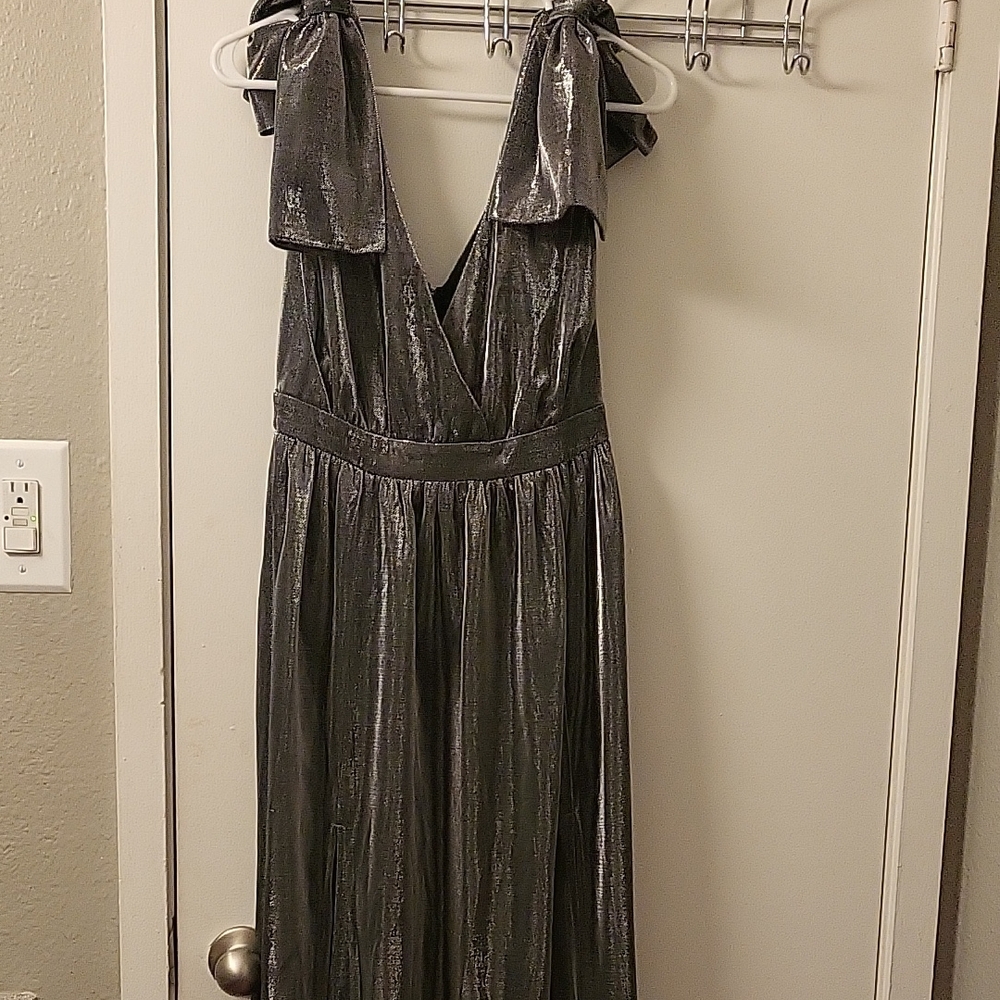 BURU metallic Elegant Silver Evening Dress size S/M